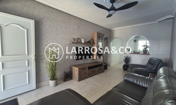 Resale - Semi-detached house - San Miguel de Salinas - Inland