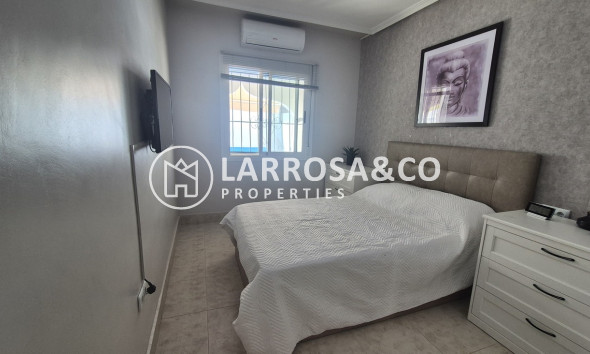 Resale - Semi-detached house - San Miguel de Salinas - Inland
