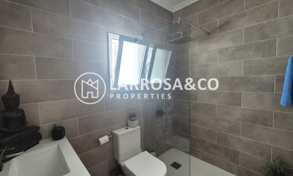 Resale - Semi-detached house - San Miguel de Salinas - Inland