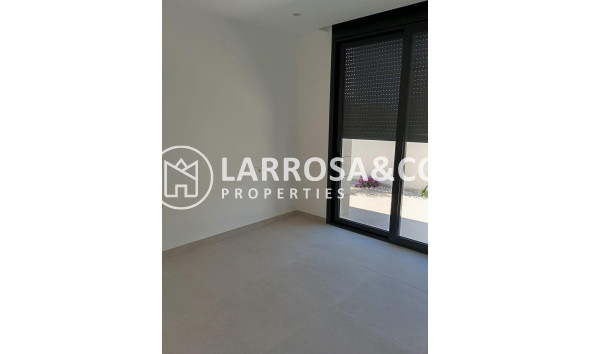 New build - Detached House/Villa - Pilar de la Horadada - Roda Golf