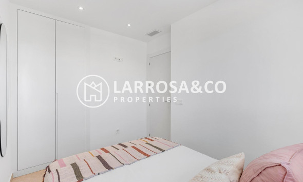 New build - Bungalow - Dolores - Sector 3