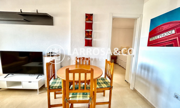 Resale - Apartment - Villamartin - Costa Blanca