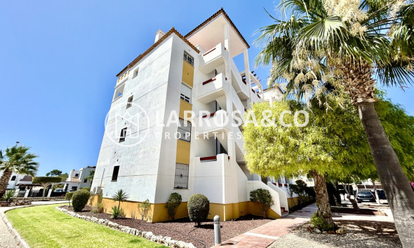 Resale - Apartment - Villamartin - Costa Blanca