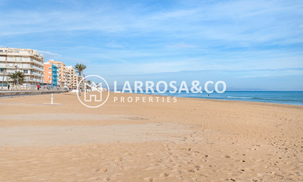 Herverkoop - Villa - Guardamar del Segura - Guardamar Playa