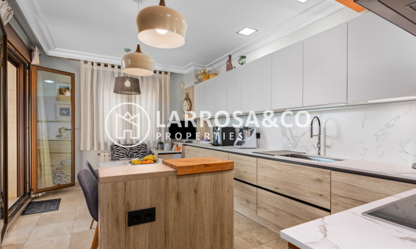 Herverkoop - Villa - Guardamar del Segura - Guardamar Playa
