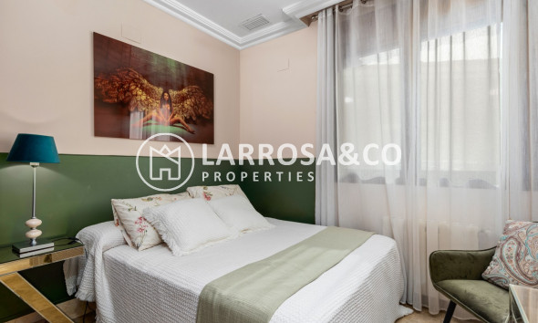 Herverkoop - Villa - Guardamar del Segura - Guardamar Playa