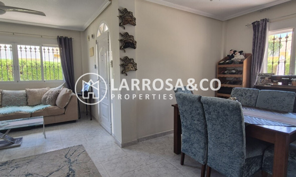 Resale - Detached House/Villa - Villamartin - Costa Blanca