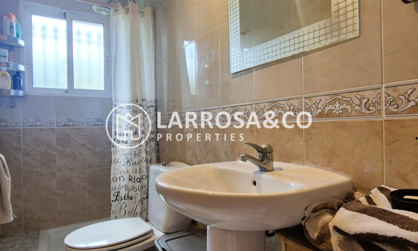 Resale - Detached House/Villa - Villamartin - Costa Blanca