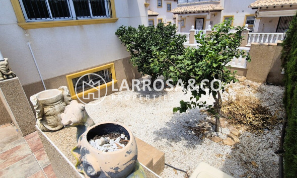 Resale - Detached House/Villa - Villamartin - Costa Blanca