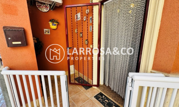 Resale - Apartment - La Mata - Costa Blanca