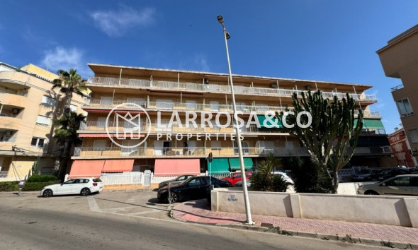 Resale - Apartment - La Mata - Costa Blanca