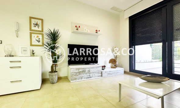 Resale - Apartment - Santa Pola - Costa Blanca