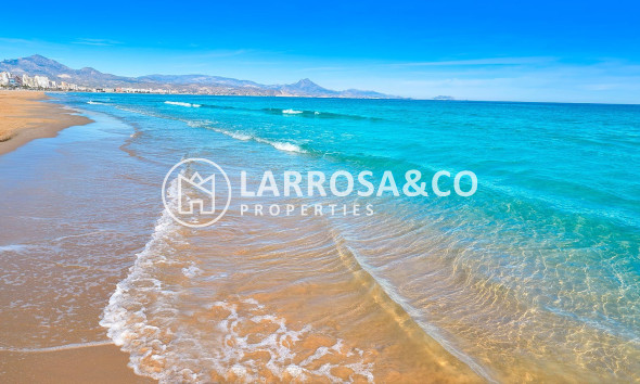 Resale - Apartment - Santa Pola - Costa Blanca