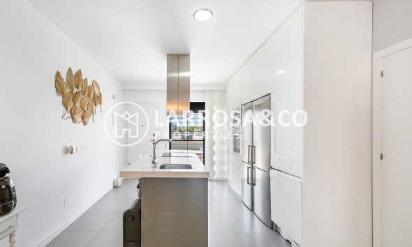 Resale - Apartment - Pilar de la Horadada - Costa Blanca
