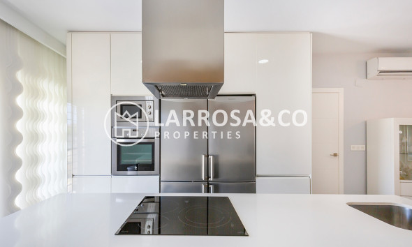 Resale - Apartment - Pilar de la Horadada - Costa Blanca