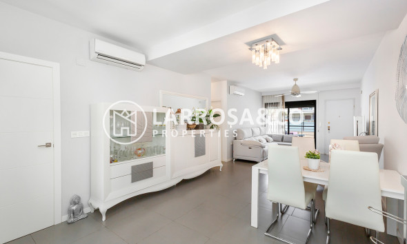 Resale - Apartment - Pilar de la Horadada - Costa Blanca