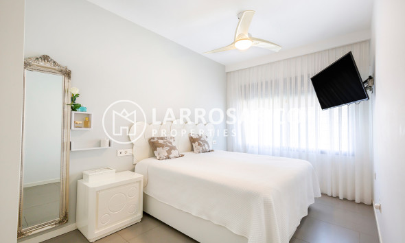 Resale - Apartment - Pilar de la Horadada - Costa Blanca