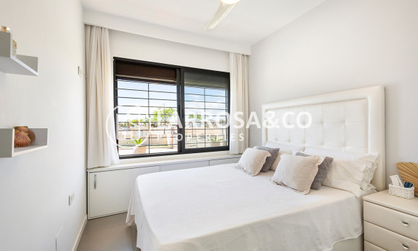 Resale - Apartment - Pilar de la Horadada - Costa Blanca