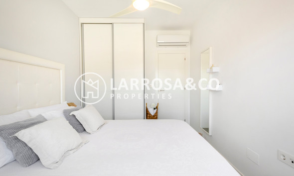 Resale - Apartment - Pilar de la Horadada - Costa Blanca