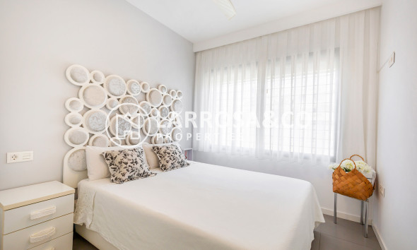 Resale - Apartment - Pilar de la Horadada - Costa Blanca