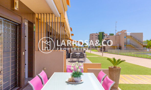 Resale - Apartment - Pilar de la Horadada - Costa Blanca