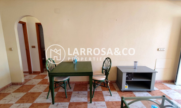 Resale - Apartment - Villamartin - Costa Blanca