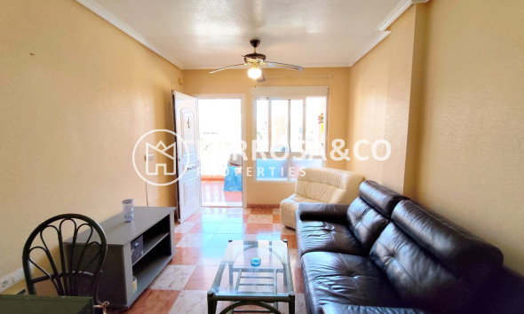 Resale - Apartment - Villamartin - Costa Blanca