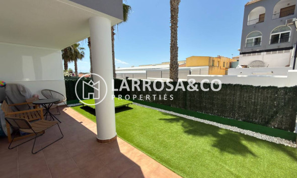 Herverkoop - Apartment - Villamartin - Costa Blanca