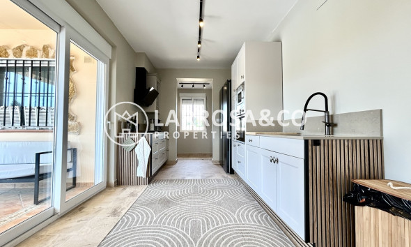 Resale - Detached House/Villa - La Zenia - Costa Blanca