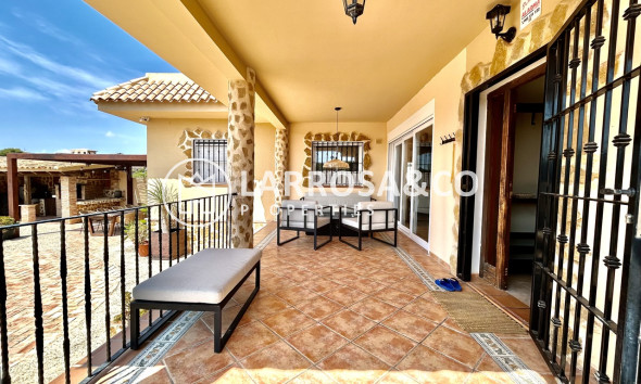 Resale - Detached House/Villa - La Zenia - Costa Blanca
