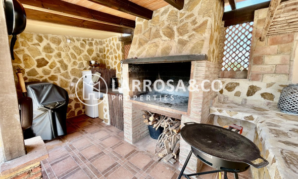 Resale - Detached House/Villa - La Zenia - Costa Blanca