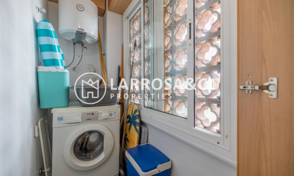 Resale - Apartment - Torrevieja - torrevieja