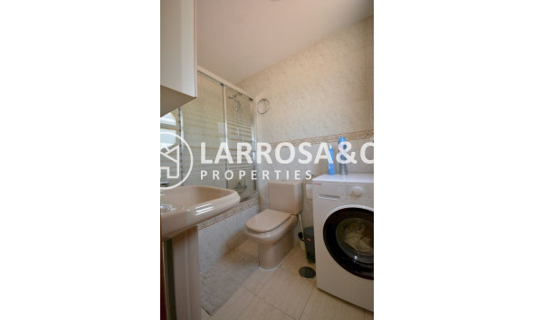 Resale - Apartment - Guardamar del Segura