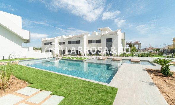 New build - Bungalow - Torrevieja - Los Balcones