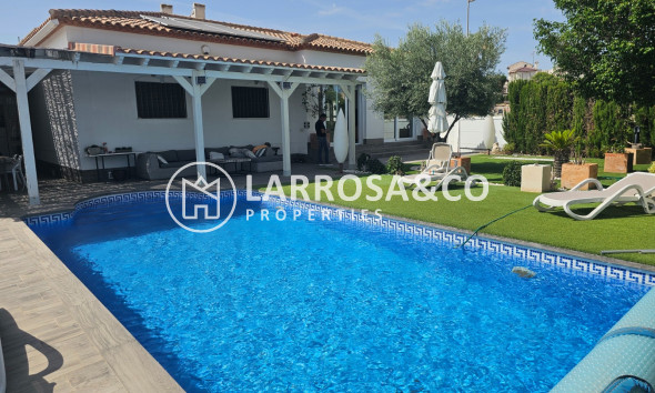 Resale - Detached House/Villa - San Fulgencio - El Oasis