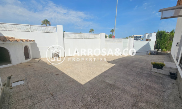 Resale - Detached House/Villa - San Fulgencio - El Oasis