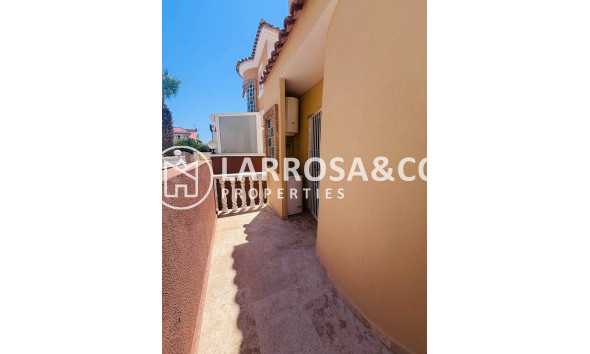 Resale - Detached House/Villa - Villamartin - Costa Blanca