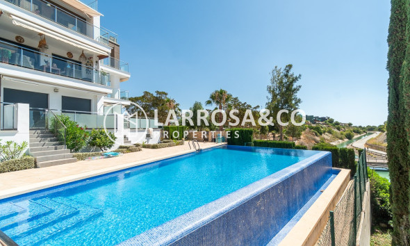 Resale - Penthouse  - Villamartin - Costa Blanca