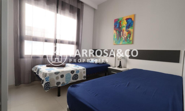 Resale - Apartment - Pilar de la Horadada - Costa Blanca