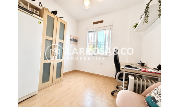 Resale - Apartment - Cabo Roig - Costa blanca