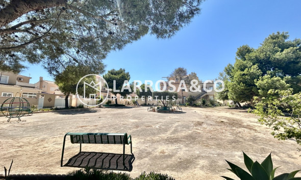 Resale - Apartment - Cabo Roig - Costa blanca
