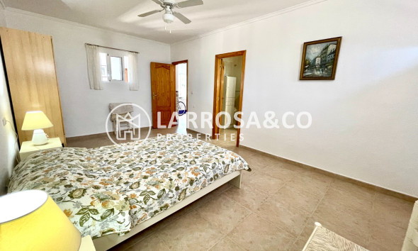 A Vendre - Villa - Daya Nueva - Costa Blanca