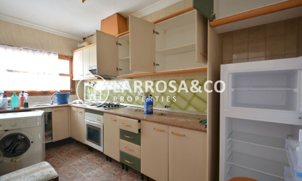 Resale - Semi-detached house - Torrevieja - El limonar