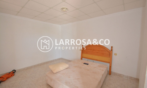 Resale - Semi-detached house - Torrevieja - El limonar