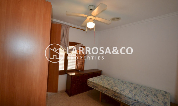 Resale - Semi-detached house - Torrevieja - El limonar