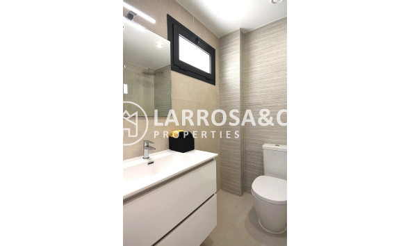 Reventa - Apartamento - Villamartin - Costa Blanca
