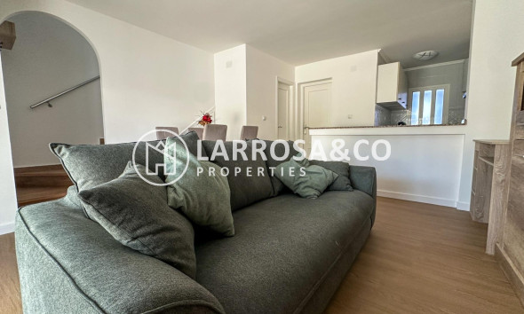 Resale - Semi-detached house - San Miguel de Salinas - El galán