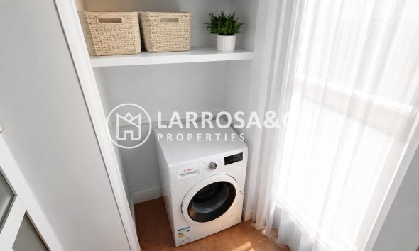 Resale - Semi-detached house - San Miguel de Salinas - El galán