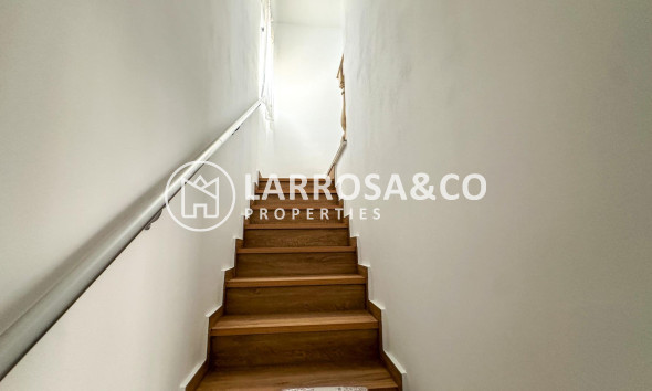 Resale - Semi-detached house - San Miguel de Salinas - El galán