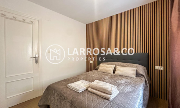 Resale - Semi-detached house - San Miguel de Salinas - El galán